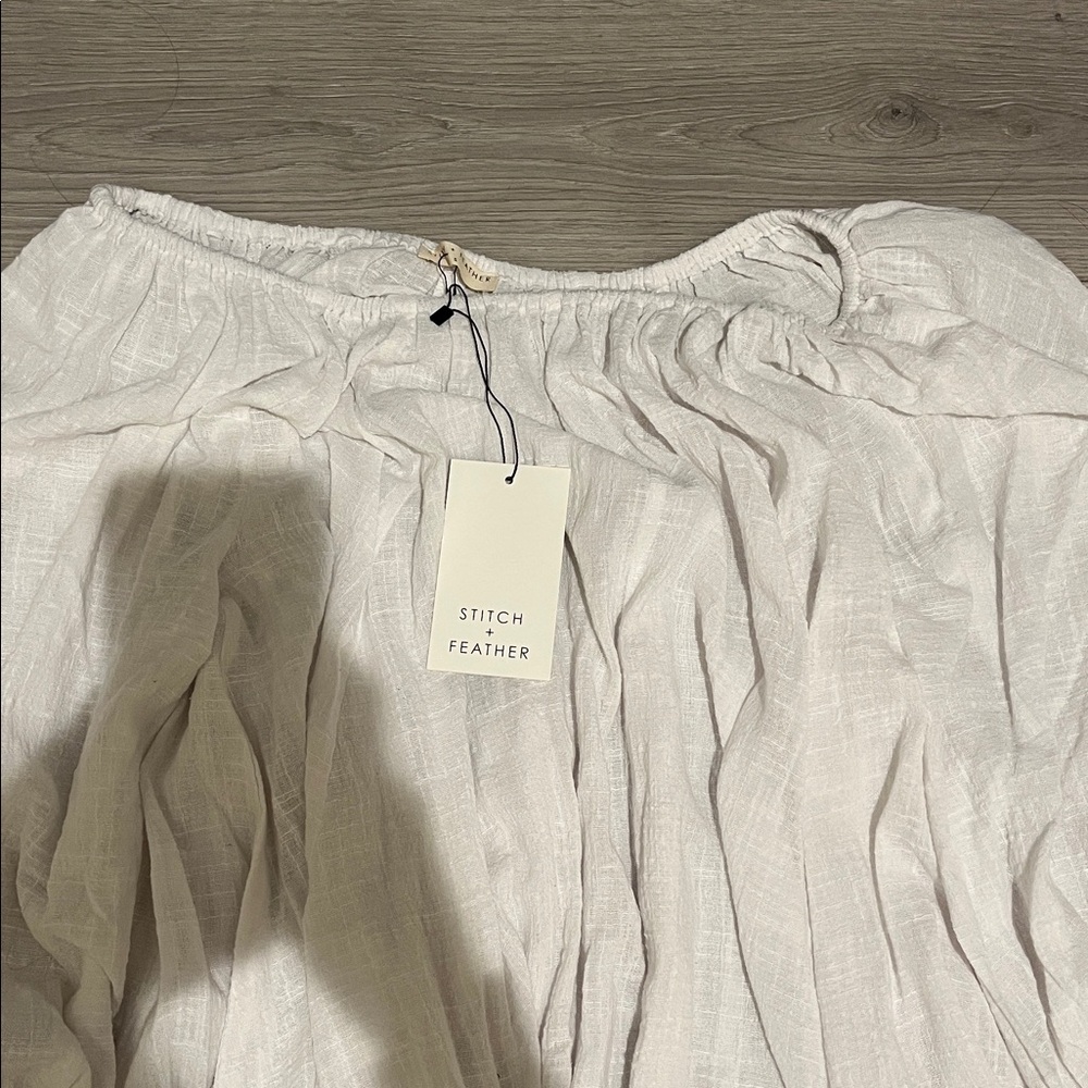 White off the shoulder dress/top - Picture 4 of 4